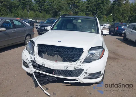 2014 Mercedes-Benz Glk 350 4Matic z USA, uszkodzony, nr VIN WDCGG8JB6EG335488